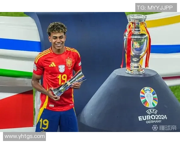 2012欧洲杯总决赛精彩回顾：西班牙队如何夺冠的传奇之路